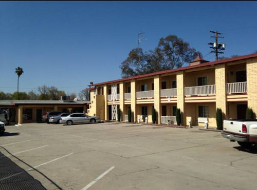 Town & Country Motel Livingston Extérieur photo