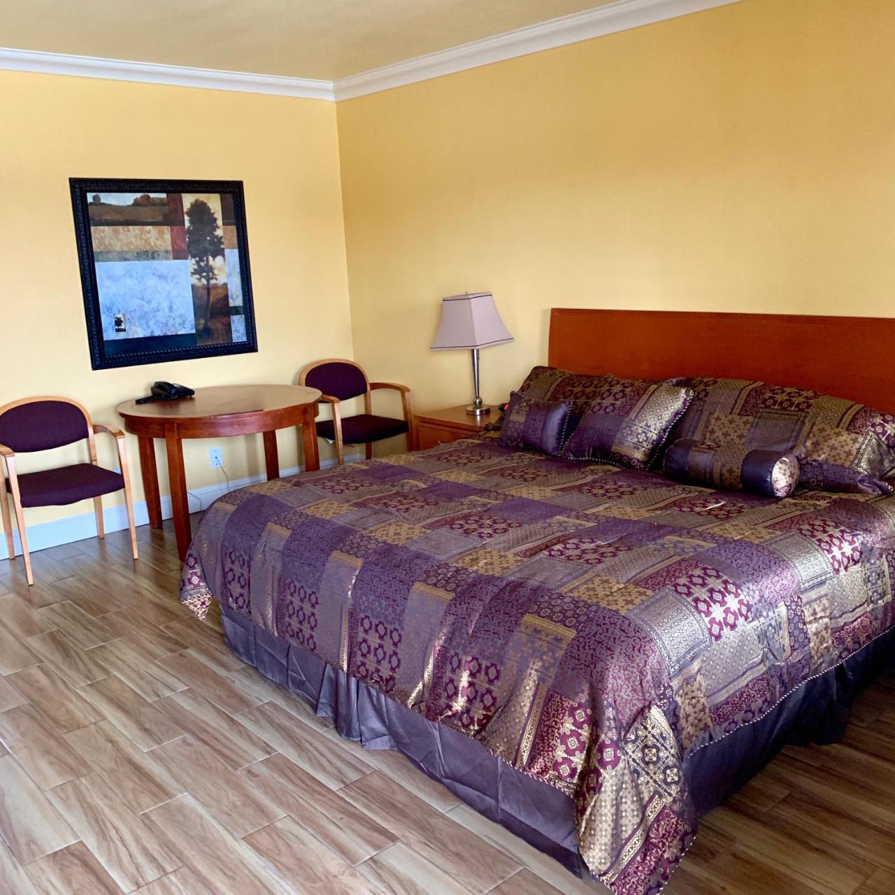 Town & Country Motel Livingston Extérieur photo